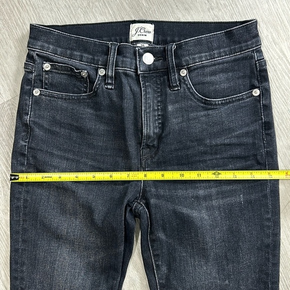 J.crew • 9" high-rise toothpick jean in Charcoal wash size 26 - Picture 5 of 12
